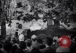 Standbild Ford Cabrio United States USA, 1948, aus Sekunde 60 historischem Filmmaterial Videoclip 65675030142