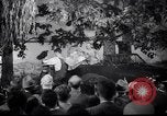 Standbild Ford Cabrio United States USA, 1948, aus Sekunde 61 historischem Filmmaterial Videoclip 65675030142