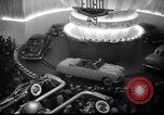 Standbild neues Modell Autos von Ford United States USA, 1948, aus Sekunde 12 historischem Filmmaterial Videoclip 65675030144