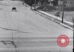 Image Ford Modèle T stunts United States USA, 1933, de la seconde 30 séquences d'archives historiques vidéo 65675030146