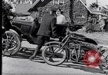 Image Ford Modèle T stunts United States USA, 1933, de la seconde 40 séquences d'archives historiques vidéo 65675030146