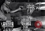 Image de lignes d'assemblage Dearborn Michigan USA, 1928, de la seconde 14 séquences d'archives historiques vidéo 65675030163
