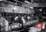 Image les blocs-cylindres Dearborn Michigan USA, 1928, de la seconde 42 séquences d'archives historiques vidéo 65675030164
