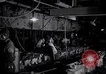 Image les blocs-cylindres Dearborn Michigan USA, 1928, de la seconde 43 séquences d'archives historiques vidéo 65675030164