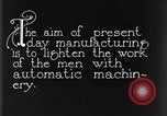 Image machines automatiques Dearborn Michigan USA, 1928, de la seconde 8 séquences d'archives historiques vidéo 65675030169