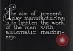 Image machines automatiques Dearborn Michigan USA, 1928, de la seconde 11 séquences d'archives historiques vidéo 65675030169