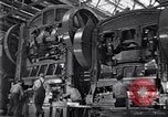 Image façonnant acier Dearborn Michigan USA, 1928, de la seconde 47 séquences d'archives historiques vidéo 65675030170