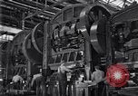 Image façonnant acier Dearborn Michigan USA, 1928, de la seconde 53 séquences d'archives historiques vidéo 65675030170