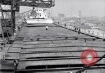 Standbild Erz Schiff United States USA, 1919, aus Sekunde 45 historischem Filmmaterial Videoclip 65675030176