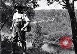 Standbild Fischer United States USA, 1919, aus Sekunde 11 historischem Filmmaterial Videoclip 65675030180