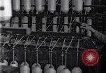 Standbild Raffination Rohbaumwolle United States USA, 1922, aus Sekunde 27 historischem Filmmaterial Videoclip 65675030184