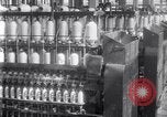 Standbild Raffination Rohbaumwolle United States USA, 1922, aus Sekunde 36 historischem Filmmaterial Videoclip 65675030184