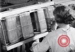 Standbild Baumwolle Webstuhl United States USA, 1922, aus Sekunde 30 historischem Filmmaterial Videoclip 65675030190