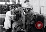 Standbild Baumwolle Webstuhl United States USA, 1922, aus Sekunde 53 historischem Filmmaterial Videoclip 65675030190