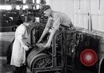 Standbild Baumwolle Webstuhl United States USA, 1922, aus Sekunde 56 historischem Filmmaterial Videoclip 65675030190