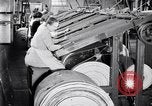 Standbild Baumwolle Webstuhl United States USA, 1922, aus Sekunde 35 historischem Filmmaterial Videoclip 65675030191