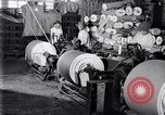 Standbild Baumwolle Webstuhl United States USA, 1922, aus Sekunde 50 historischem Filmmaterial Videoclip 65675030191