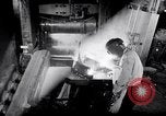 Standbild Sicherheitsmaßnahmen für Ford Motor Michigan United States USA, 1949, aus Sekunde 19 historischem Filmmaterial Videoclip 65675030192
