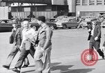 Standbild Sicherheitsmaßnahmen für Ford Motor Michigan United States USA, 1949, aus Sekunde 29 historischem Filmmaterial Videoclip 65675030192