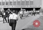 Standbild Sicherheitsmaßnahmen für Ford Motor Michigan United States USA, 1949, aus Sekunde 41 historischem Filmmaterial Videoclip 65675030192
