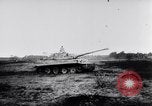 Standbild Deutsche Panzer VI Tiger Panzer Deutschland, 1943, aus Sekunde 27 historischem Filmmaterial Videoclip 65675030196