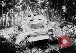 Standbild Deutsche Panzer VI Tiger Panzer Deutschland, 1943, aus Sekunde 60 historischem Filmmaterial Videoclip 65675030196