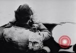 Standbild German Submarine crew Curacao Karibik, 1943, aus Sekunde 17 historischem Filmmaterial Videoclip 65675030199