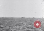 Standbild British Naval Konvoi Malta, 1942, aus Sekunde 3 historischem Filmmaterial Videoclip 65675030201