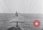 Standbild British Naval Konvoi Malta, 1942, aus Sekunde 11 historischem Filmmaterial Videoclip 65675030201