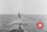 Standbild British Naval Konvoi Malta, 1942, aus Sekunde 13 historischem Filmmaterial Videoclip 65675030201