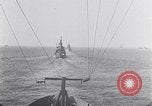 Standbild British Naval Konvoi Malta, 1942, aus Sekunde 14 historischem Filmmaterial Videoclip 65675030201