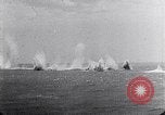 Standbild British Naval Konvoi Malta, 1942, aus Sekunde 32 historischem Filmmaterial Videoclip 65675030201