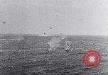 Standbild British Naval Konvoi Malta, 1942, aus Sekunde 40 historischem Filmmaterial Videoclip 65675030201