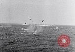 Standbild British Naval Konvoi Malta, 1942, aus Sekunde 41 historischem Filmmaterial Videoclip 65675030201