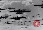 Immagine di Paracadutisti russo Mosca Russia Unione Sovietica, 1942, secondo 9 filmato di repertorio 65675030204