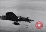 Immagine di Paracadutisti russo Mosca Russia Unione Sovietica, 1942, secondo 39 filmato di repertorio 65675030204