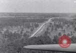 Standbild US Army training Manöver United States USA, 1942, aus Sekunde 11 historischem Filmmaterial Videoclip 65675030205