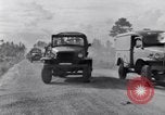 Standbild US Army training Manöver United States USA, 1942, aus Sekunde 23 historischem Filmmaterial Videoclip 65675030205