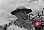 Standbild US Army training Manöver United States USA, 1942, aus Sekunde 32 historischem Filmmaterial Videoclip 65675030205