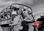 Standbild US Army training Manöver United States USA, 1942, aus Sekunde 39 historischem Filmmaterial Videoclip 65675030205