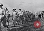 Standbild US Army training Manöver United States USA, 1942, aus Sekunde 41 historischem Filmmaterial Videoclip 65675030205
