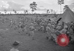 Standbild US Army training Manöver United States USA, 1942, aus Sekunde 61 historischem Filmmaterial Videoclip 65675030205