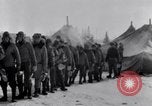 Standbild amerikanische Soldaten Island, 1942, aus Sekunde 5 historischem Filmmaterial Videoclip 65675030206