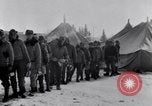 Standbild amerikanische Soldaten Island, 1942, aus Sekunde 7 historischem Filmmaterial Videoclip 65675030206