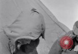 Standbild amerikanische Soldaten Island, 1942, aus Sekunde 24 historischem Filmmaterial Videoclip 65675030206