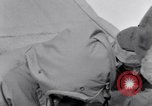 Standbild amerikanische Soldaten Island, 1942, aus Sekunde 25 historischem Filmmaterial Videoclip 65675030206