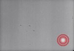 Image bataille navale à Casablanca bombardement navires français de Vichy Casablanca au Maroc, 1942, de la seconde 47 séquences d'archives historiques vidéo 65675030218