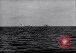 Image bataille navale à Casablanca bombardement navires français de Vichy Casablanca au Maroc, 1942, de la seconde 52 séquences d'archives historiques vidéo 65675030218