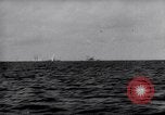 Image bataille navale à Casablanca bombardement navires français de Vichy Casablanca au Maroc, 1942, de la seconde 54 séquences d'archives historiques vidéo 65675030218