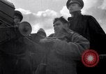 Immagine di Soldati americani e britannici invadono il Nord Africa Operazione Torch Oran in Algeria, 1942, secondo 18 filmato di repertorio 65675030219